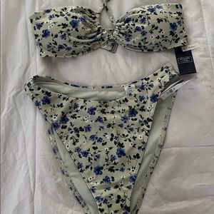 NWT Abercrombie Bikini Set